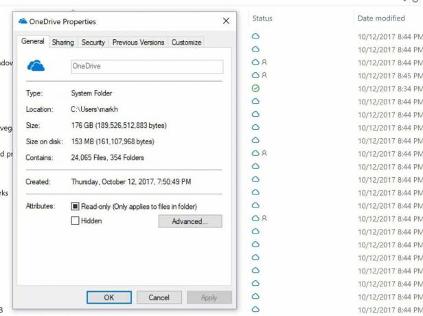 файлы onedrive по запросу Windows 10